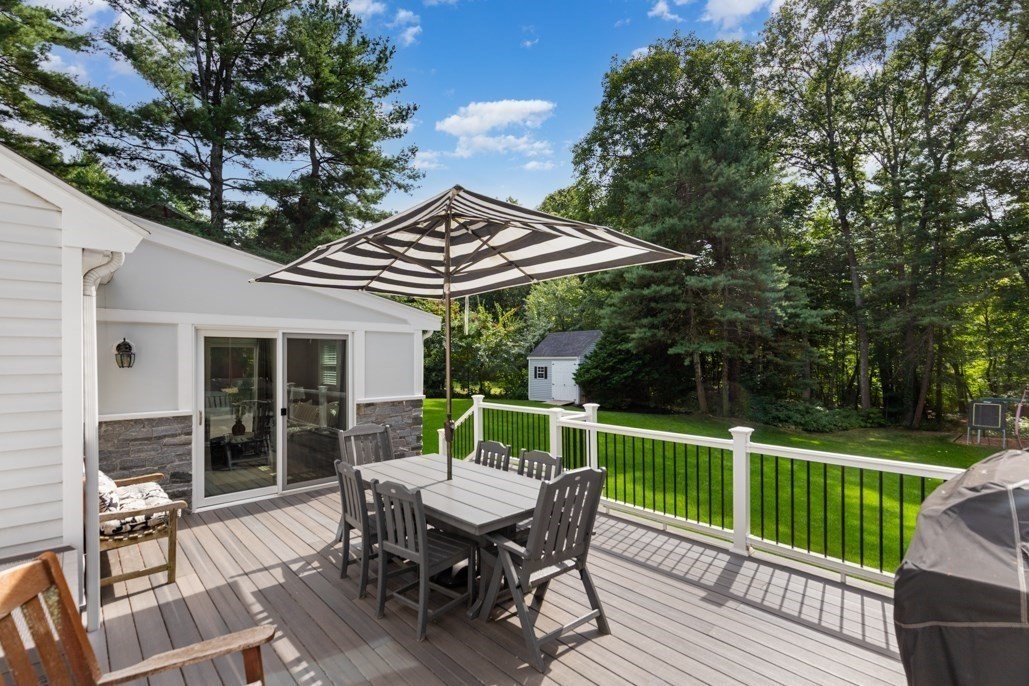 24 Edgemere Rd