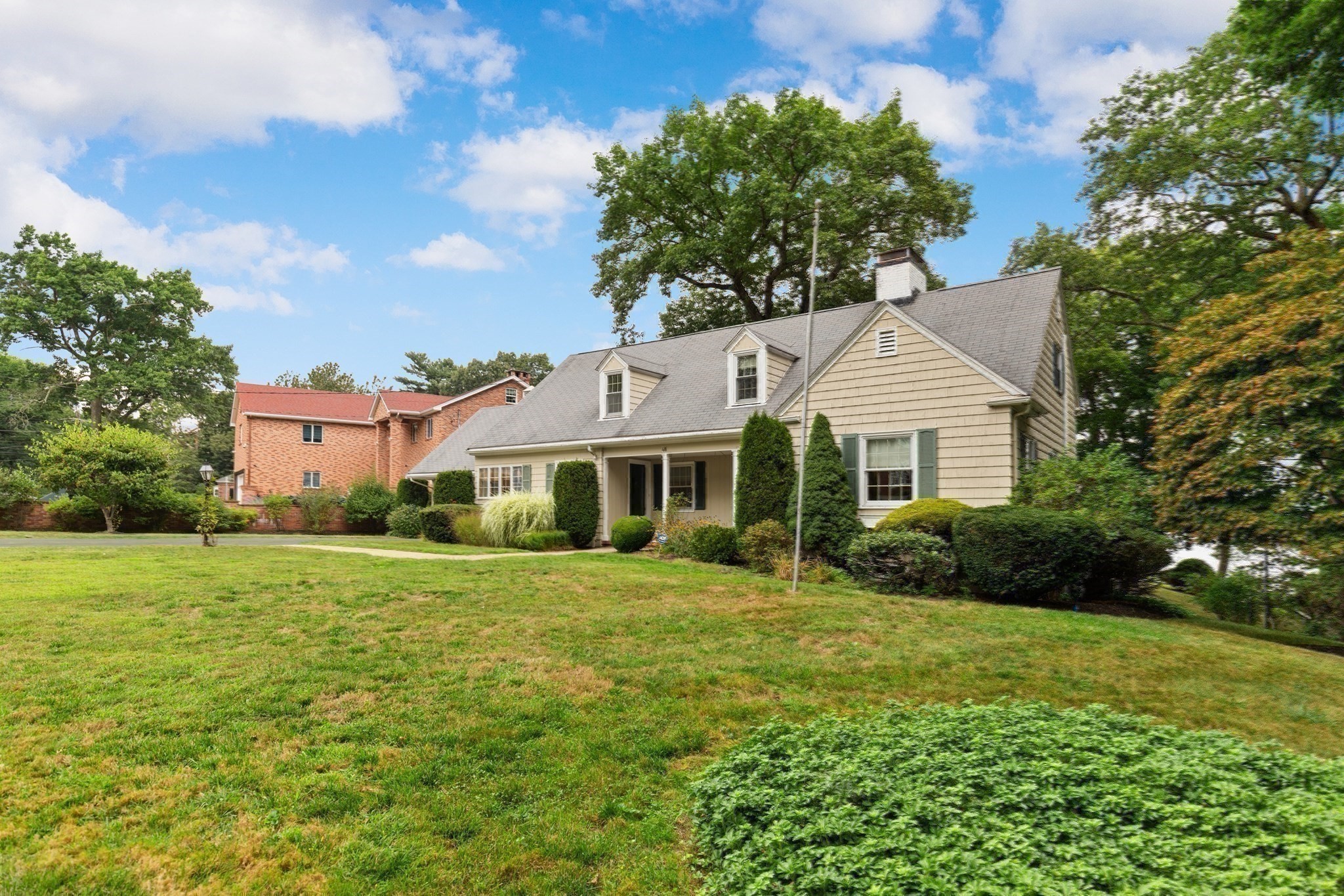 48 Locksley Rd