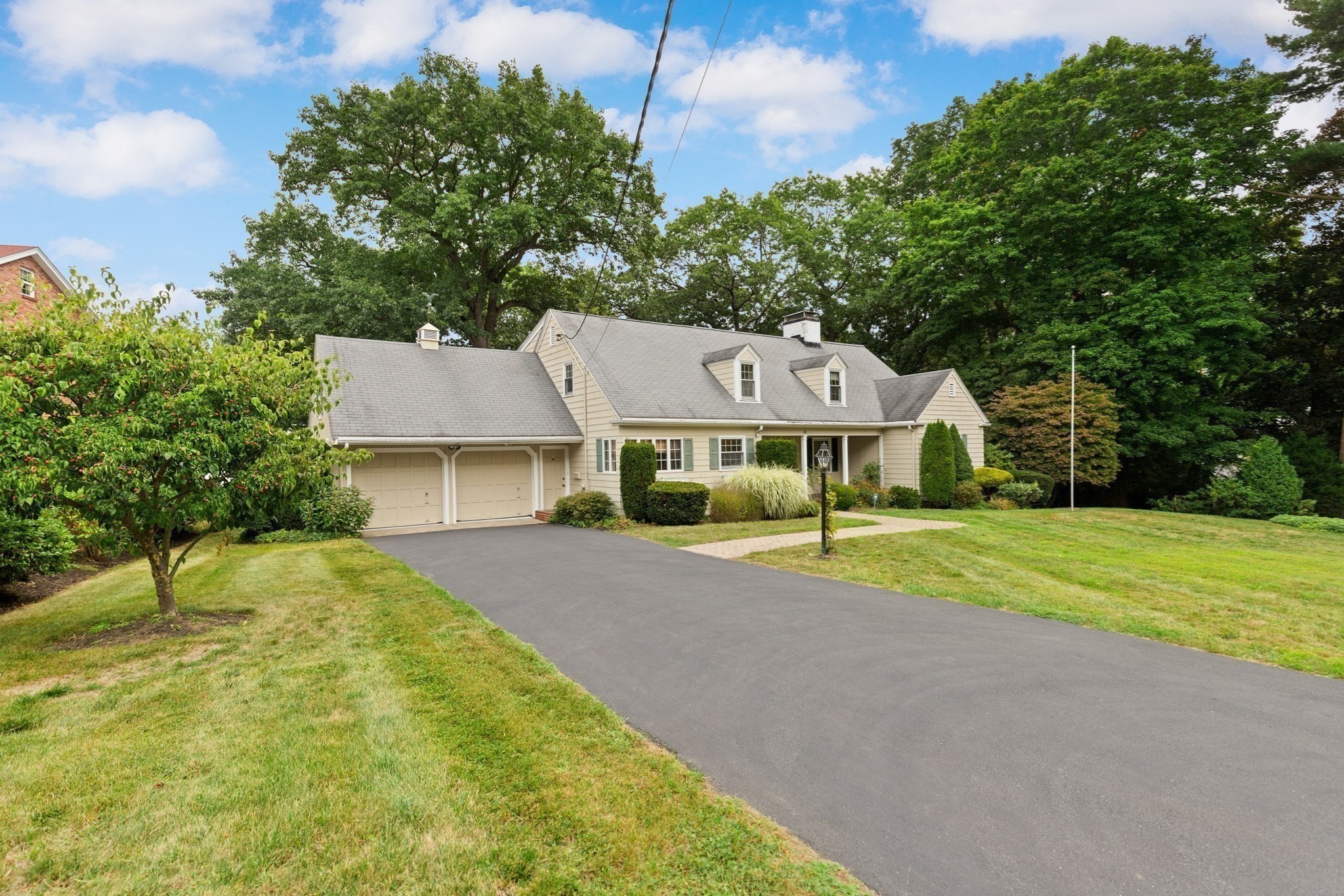 48 Locksley Rd