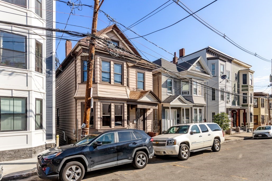 150 Falcon St