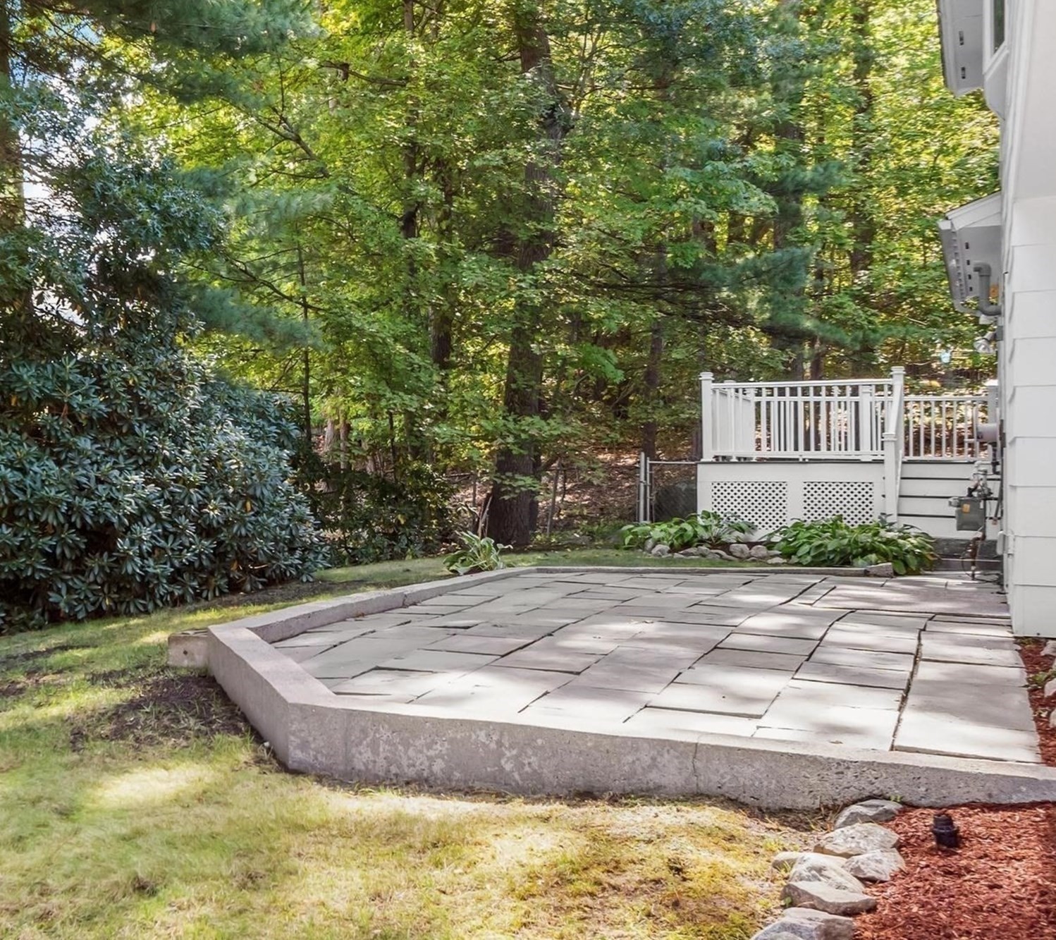7 Gaywood Cir
