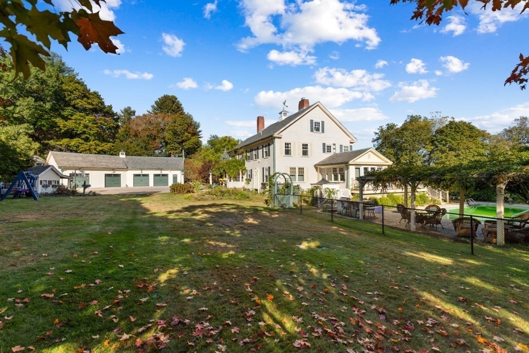 50 Chestnut St
