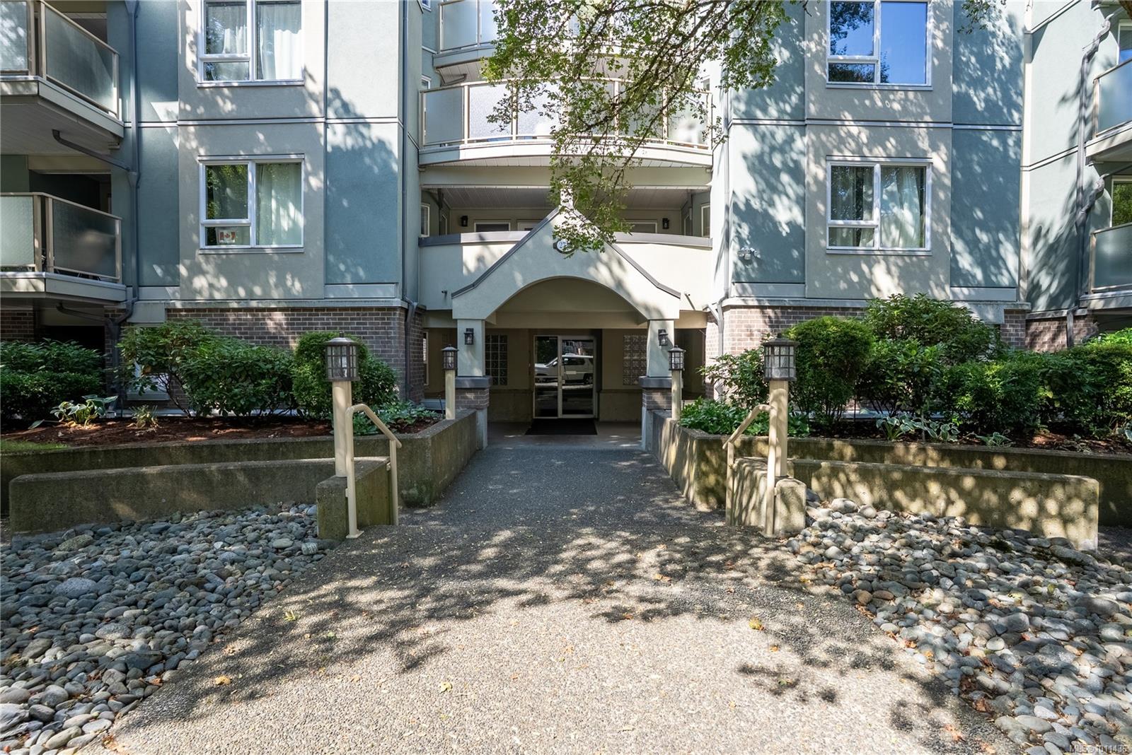 2710 Grosvenor Rd # 101