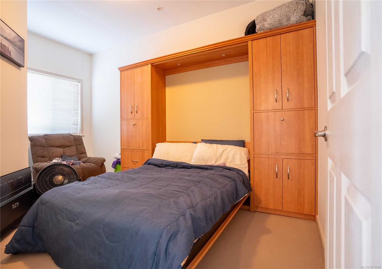 364 Goldstream Ave # 402