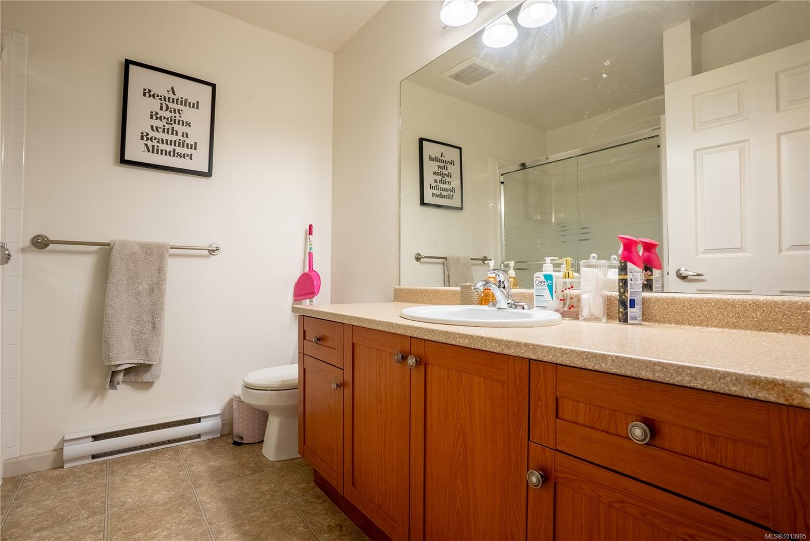 364 Goldstream Ave # 402