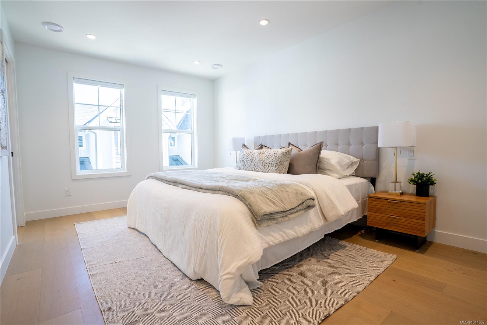 3907 Cedar Hill Rd Unit 3