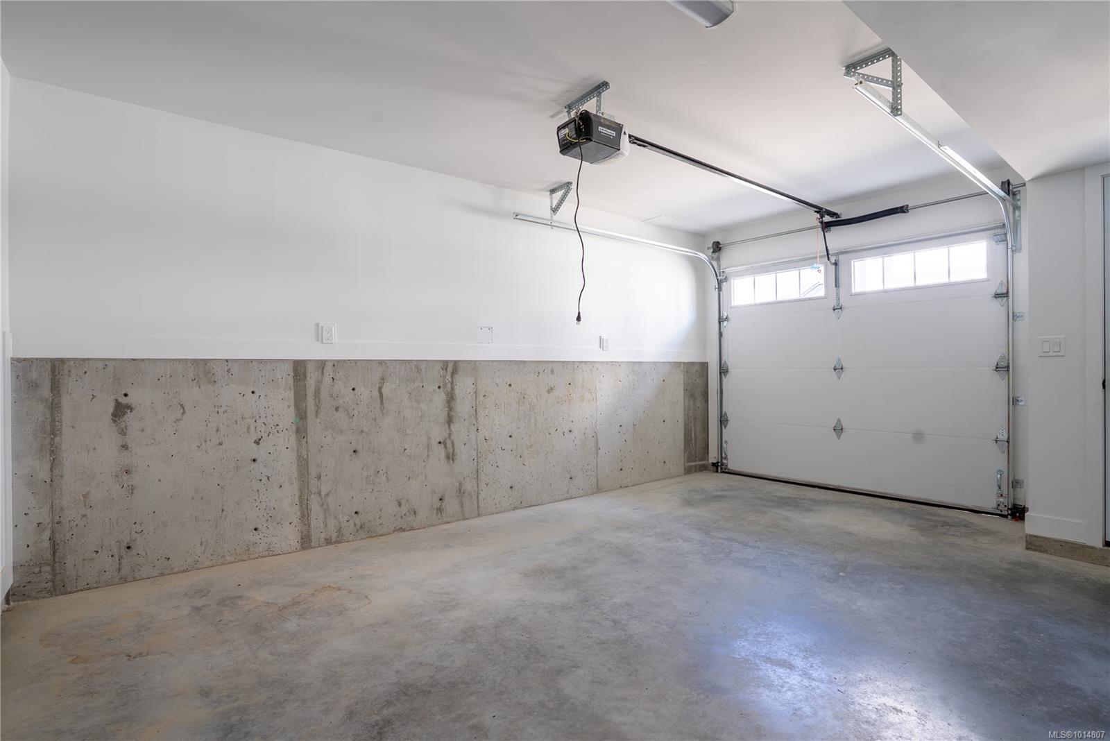 3907 Cedar Hill Rd Unit 3