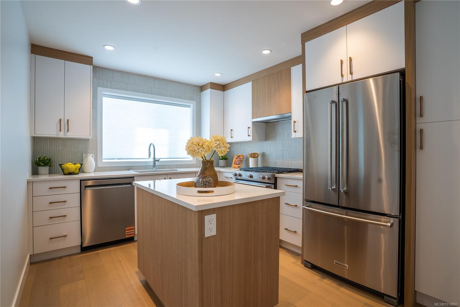3907 Cedar Hill Rd Unit 3