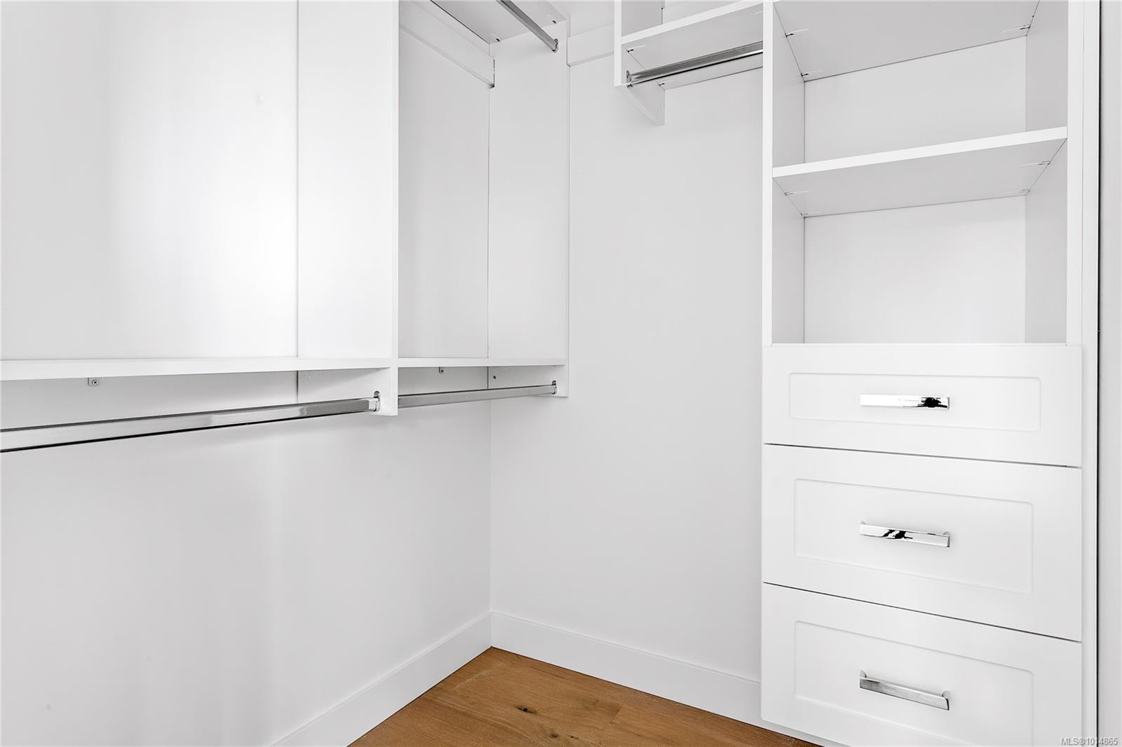3907 Cedar Hill Rd Unit 8