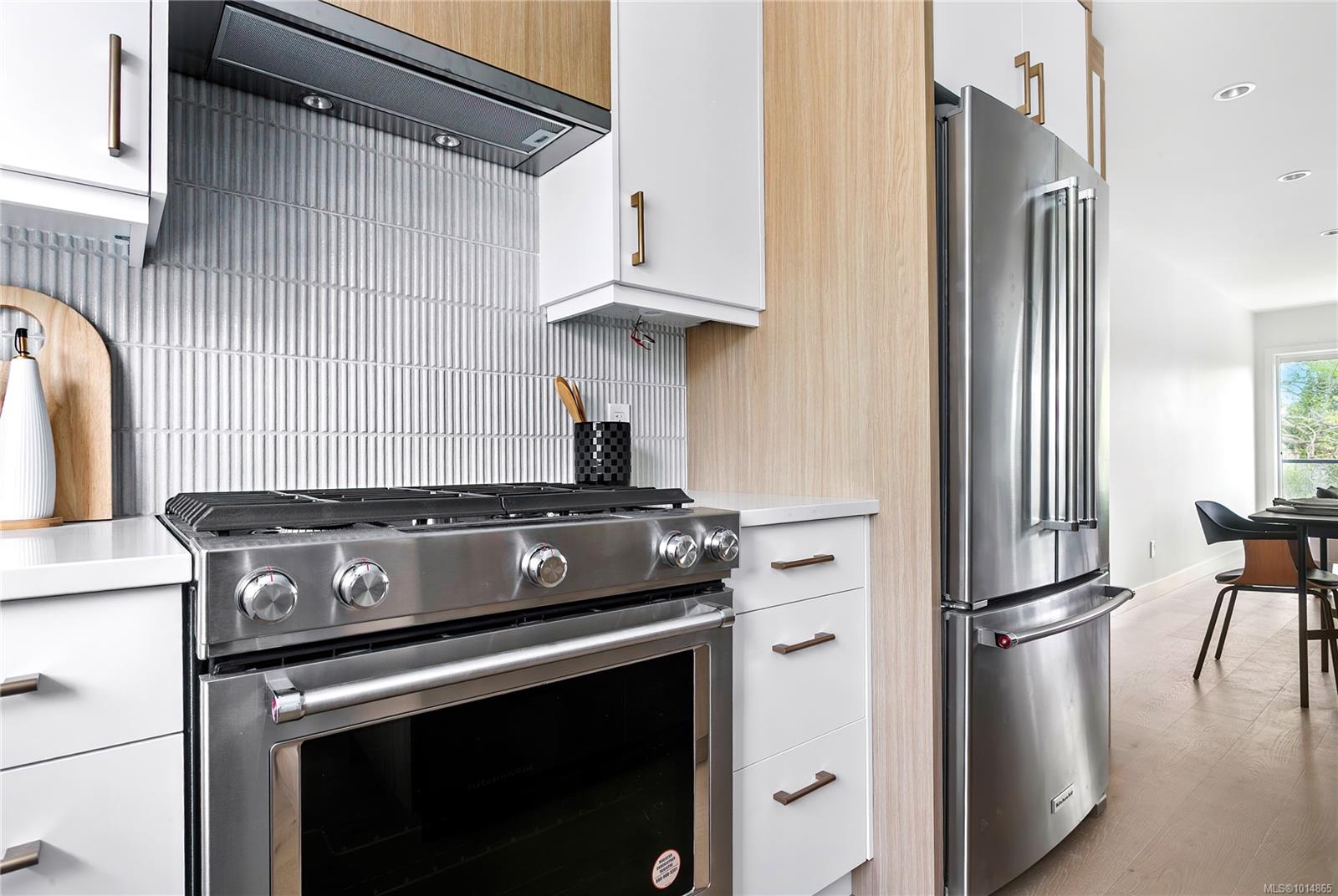3907 Cedar Hill Rd Unit 8