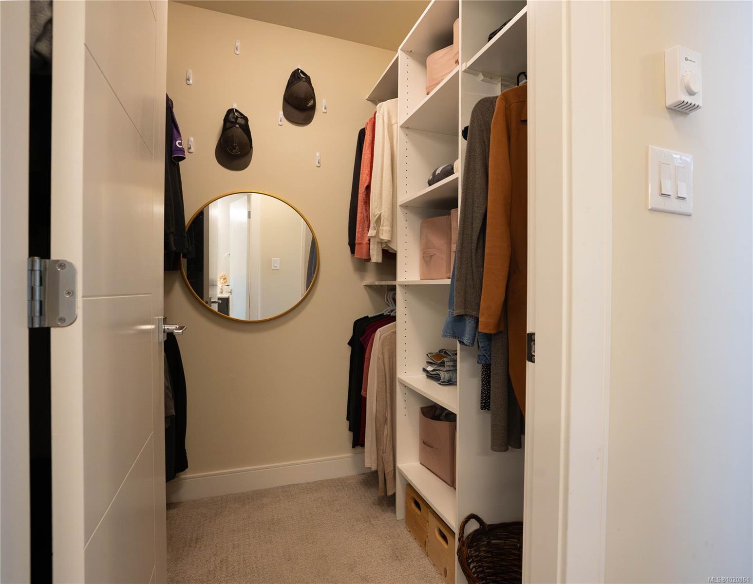 300 Phelps Ave # 117