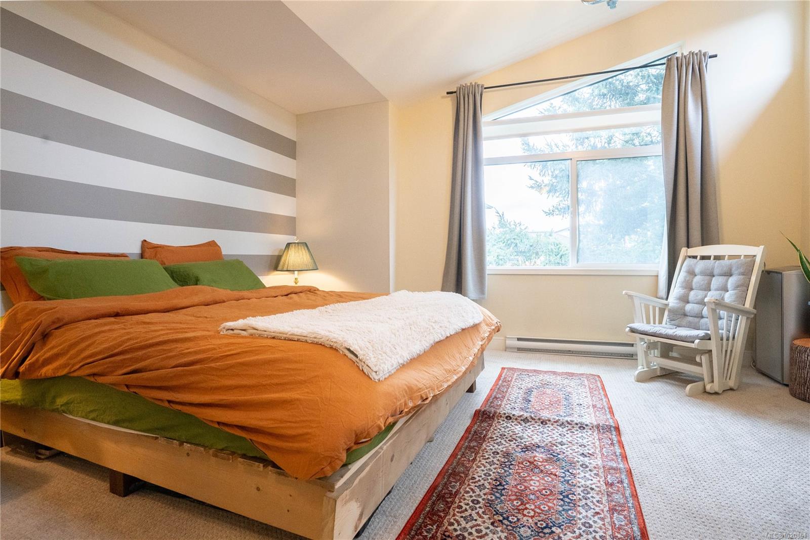 300 Phelps Ave # 117