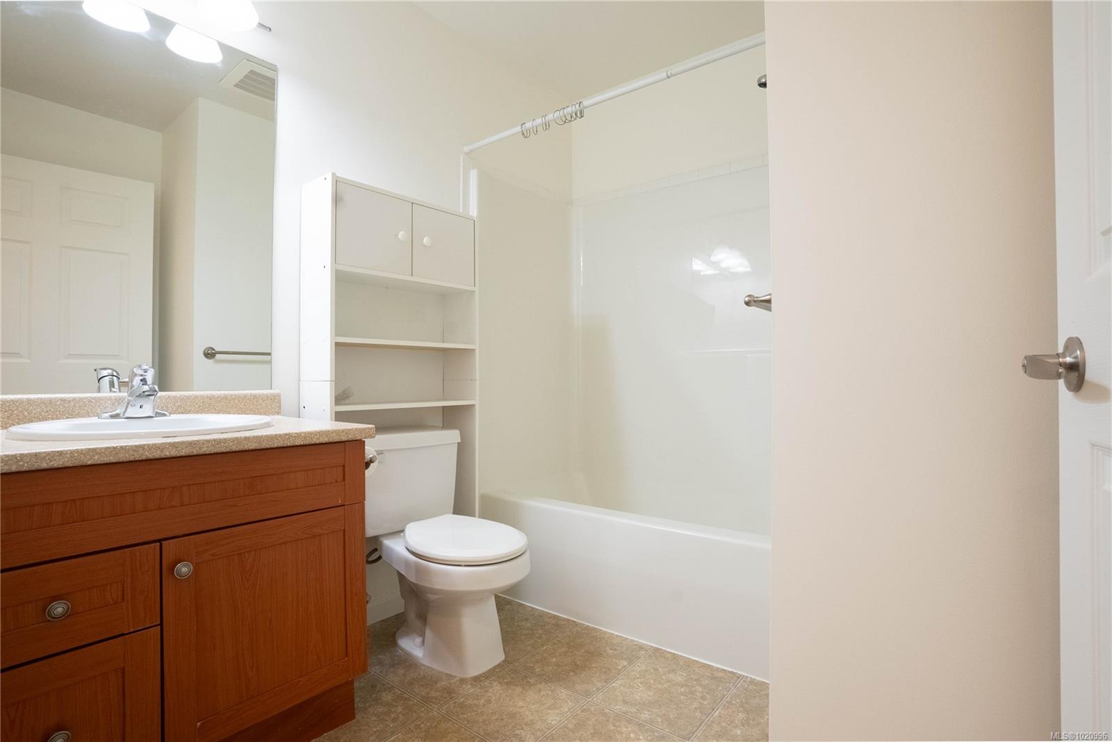 364 Goldstream Ave # 402