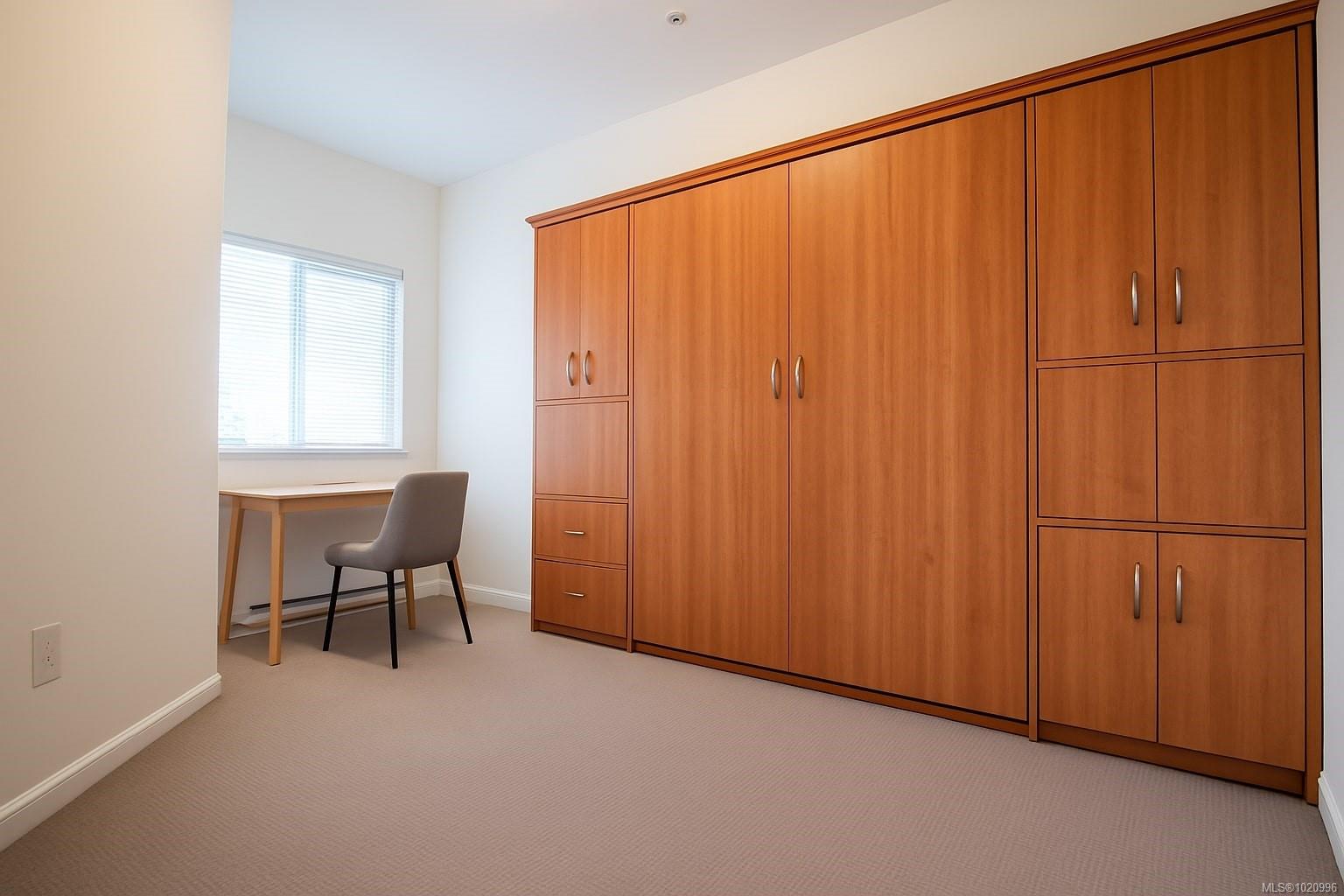 364 Goldstream Ave # 402