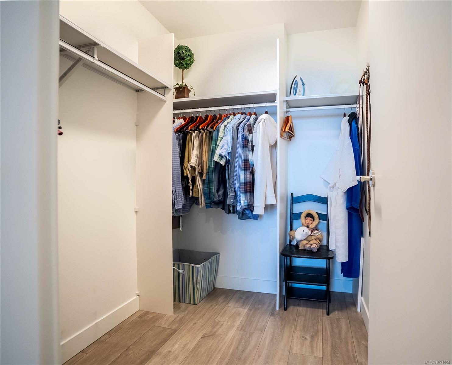 60 Saghalie Rd # 804