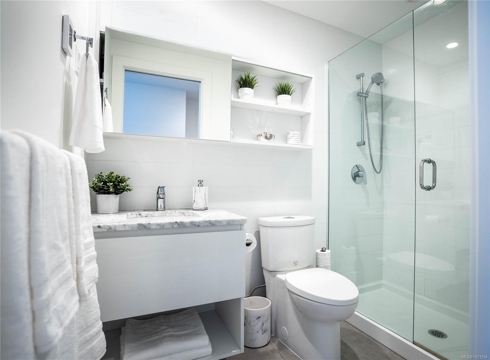 60 Saghalie Rd # 804