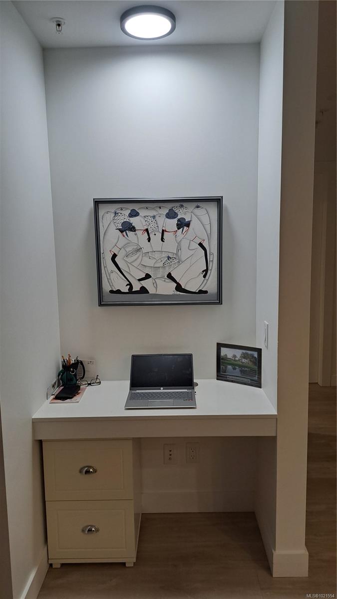 60 Saghalie Rd # 804