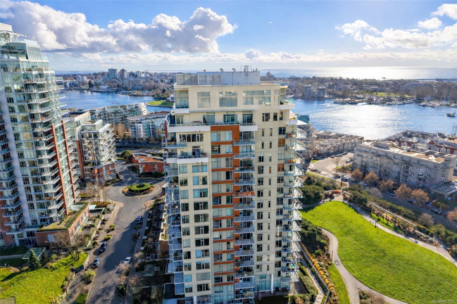 60 Saghalie Rd # 804