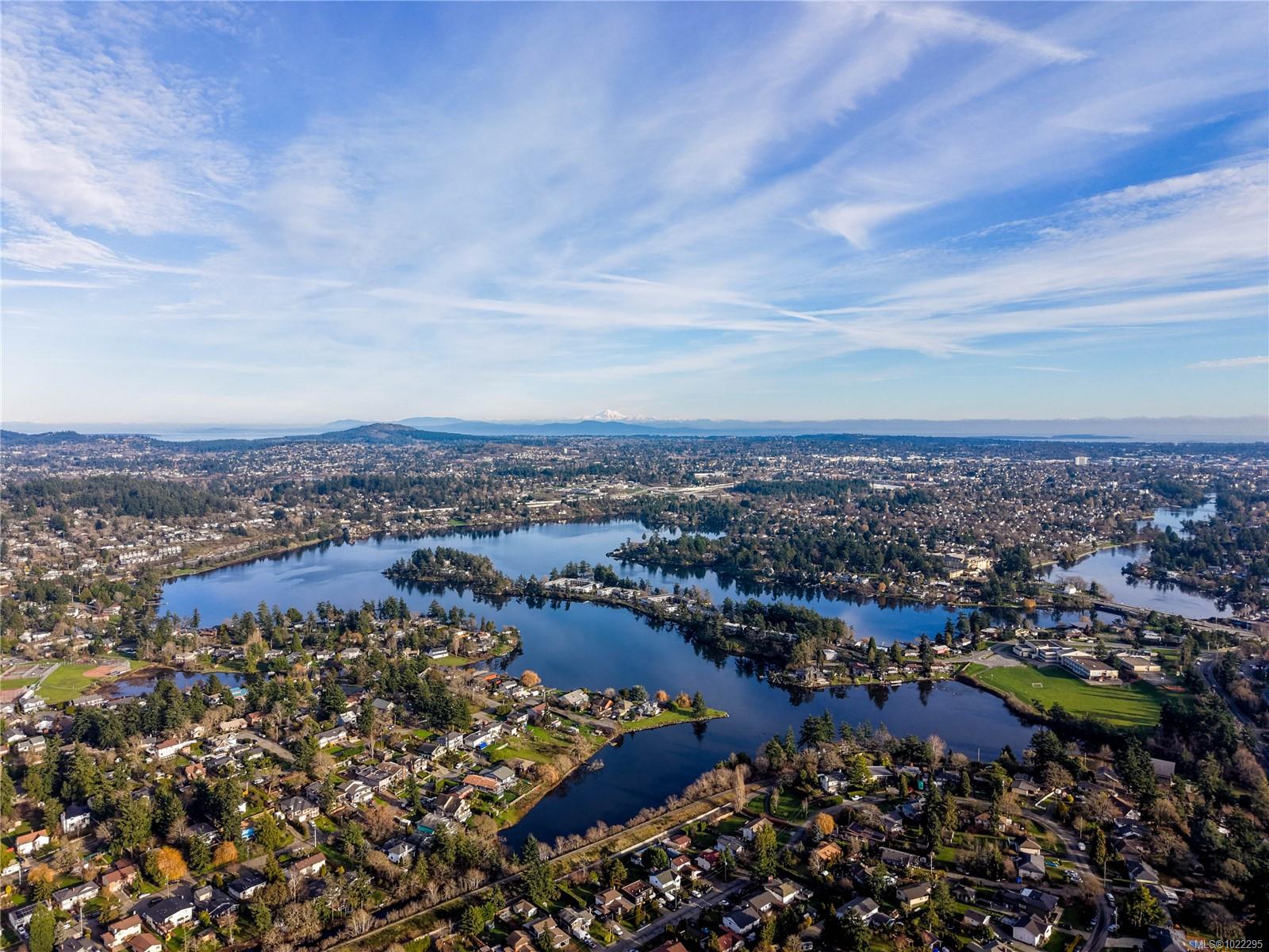 258 Helmcken Rd # 204