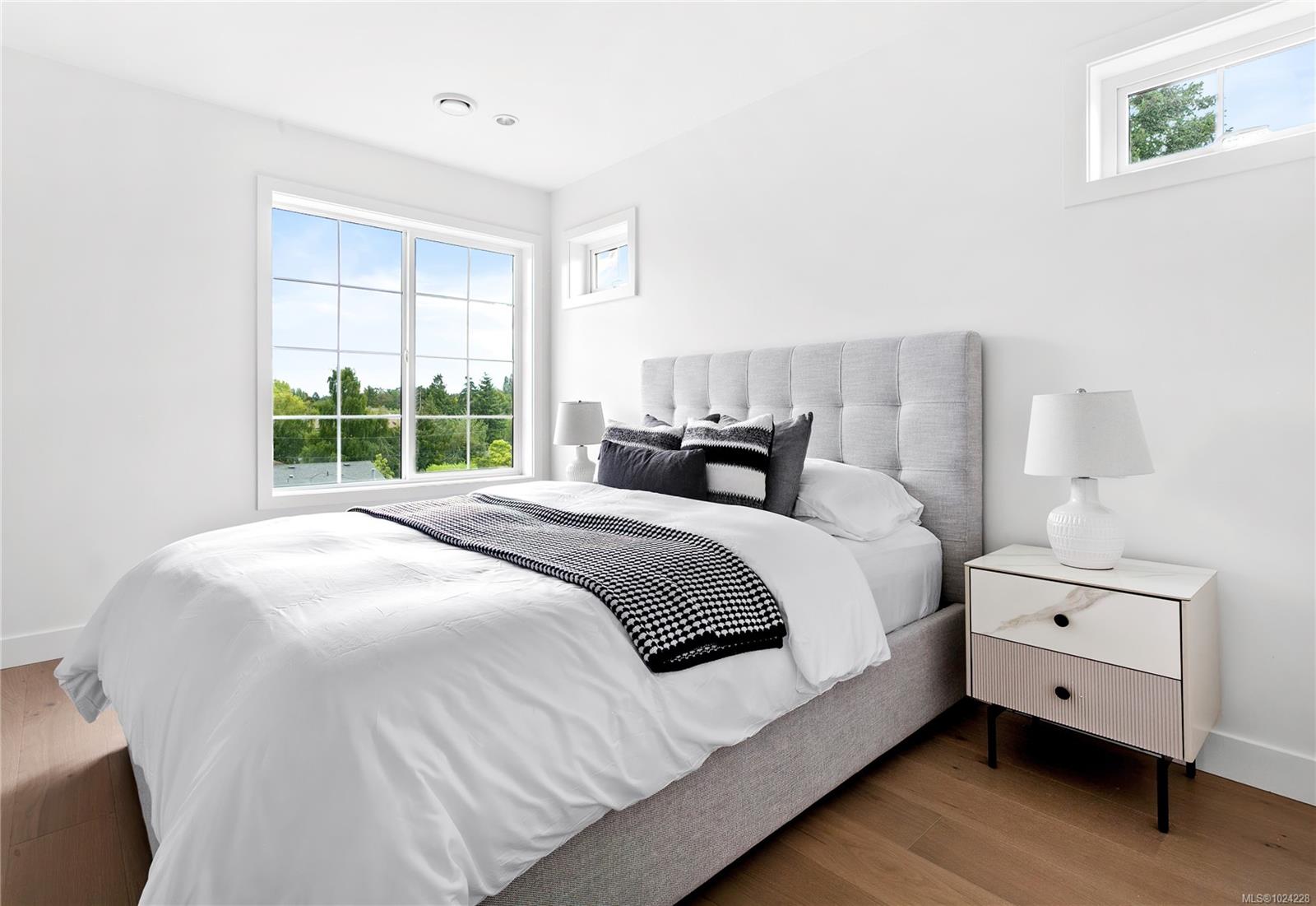 3907 Cedar Hill Rd # U8