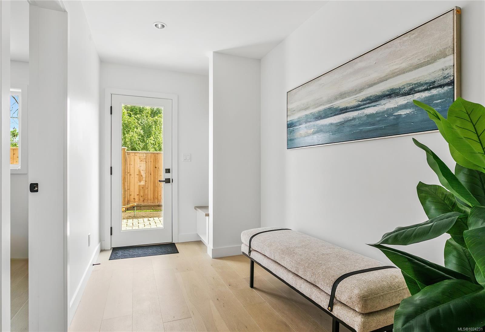 3907 Cedar Hill Rd # U10