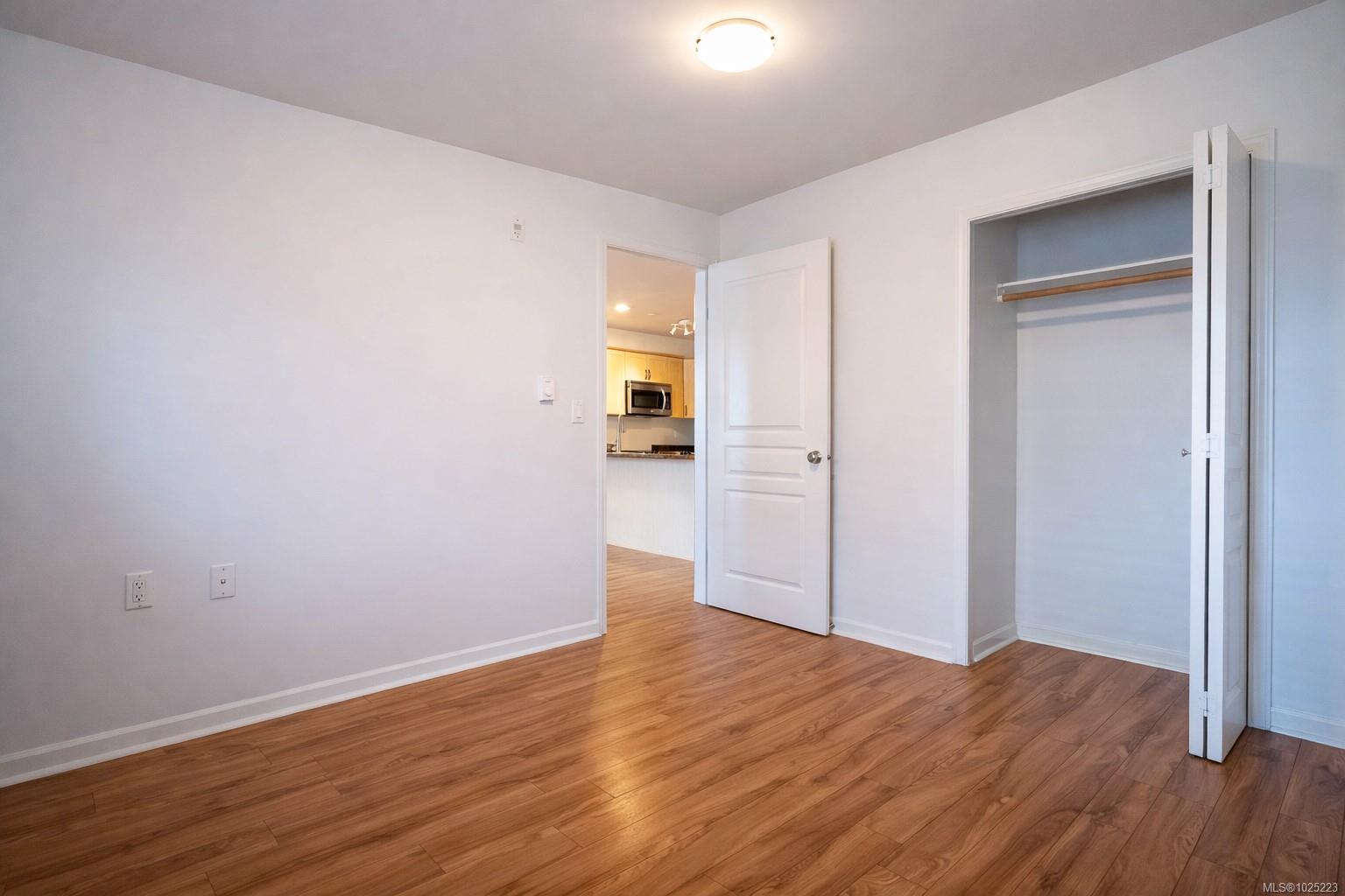 655 Goldstream Ave # 210