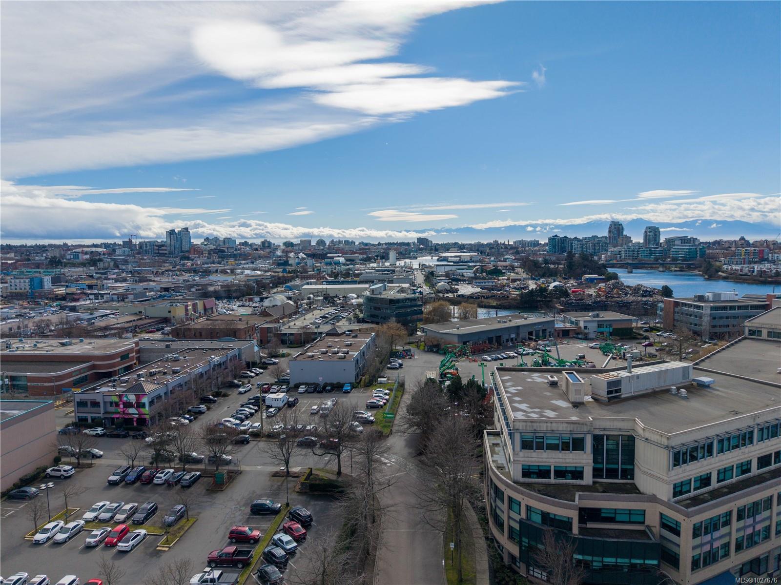 356 Gorge Rd E # 407