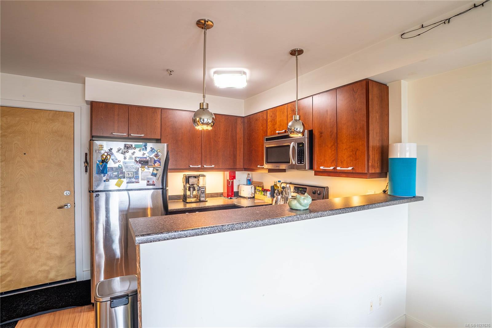 356 Gorge Rd E # 407