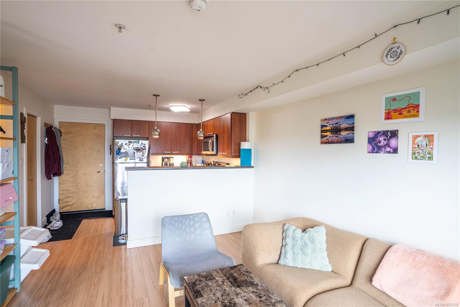 356 Gorge Rd E # 407