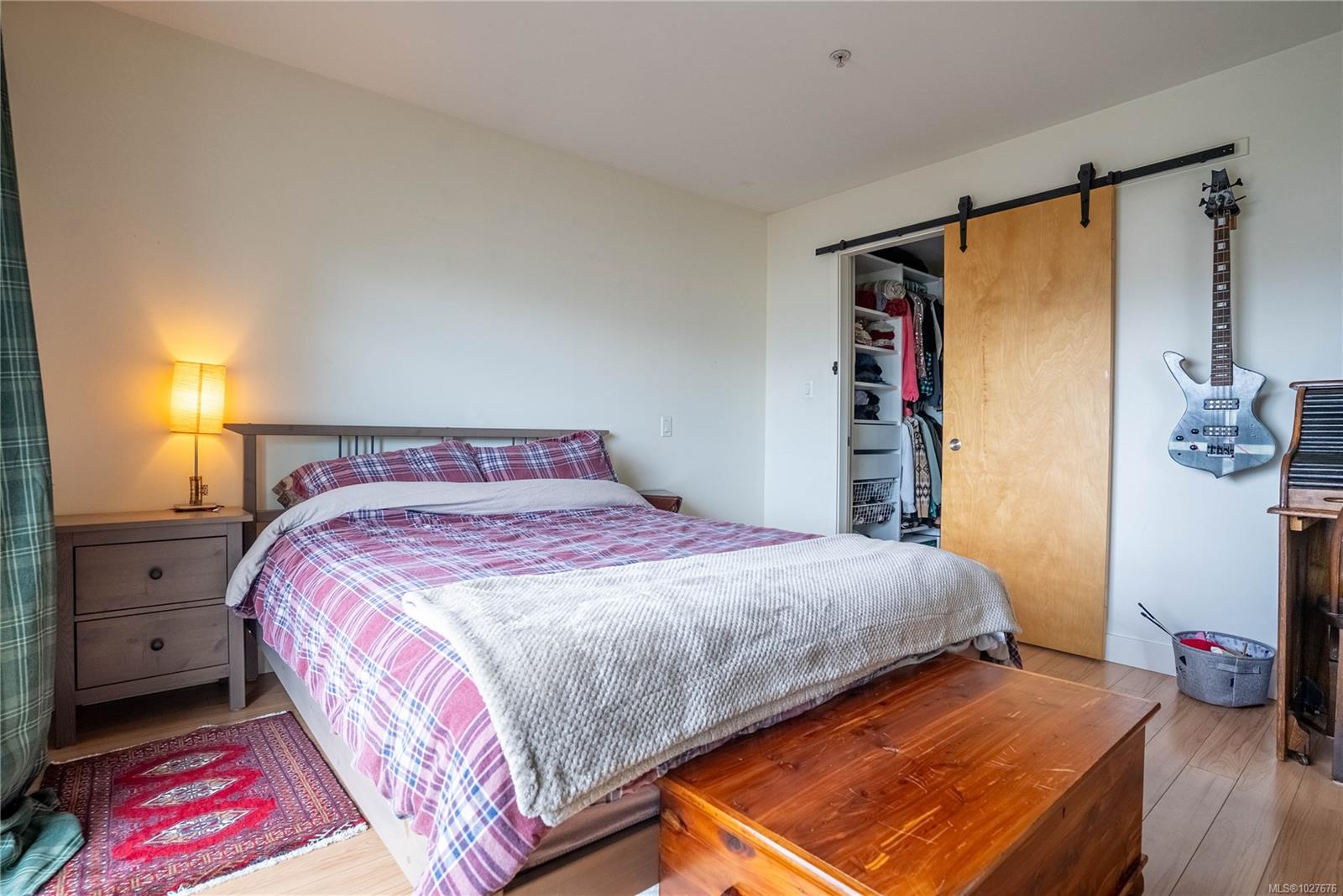 356 Gorge Rd E # 407