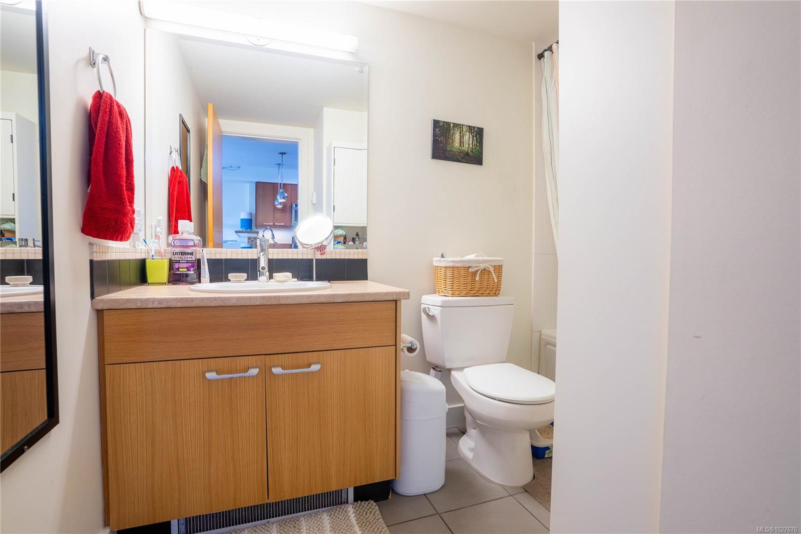 356 Gorge Rd E # 407