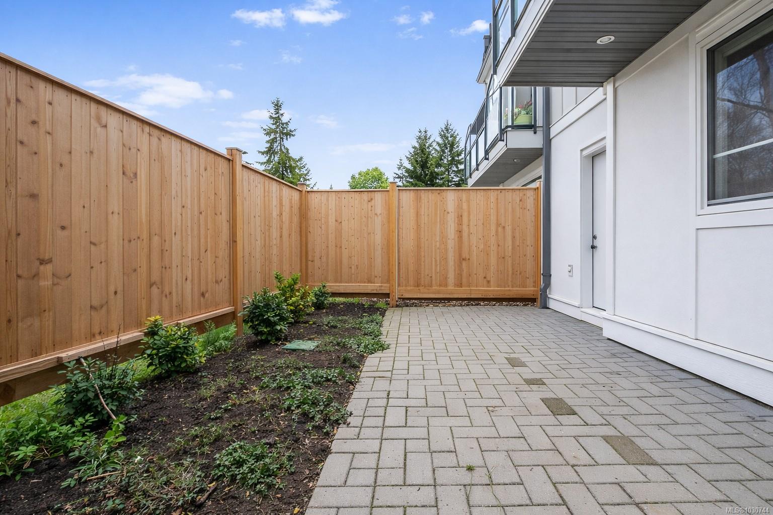 3907 Cedar Hill Rd # U8