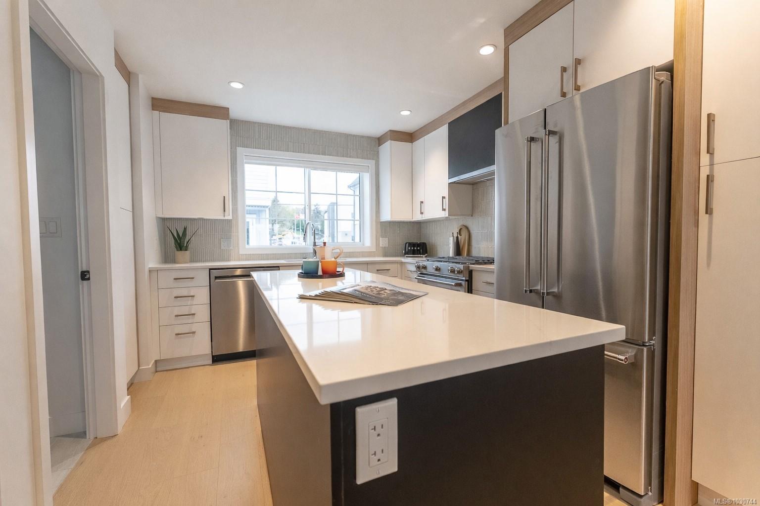 3907 Cedar Hill Rd # U8