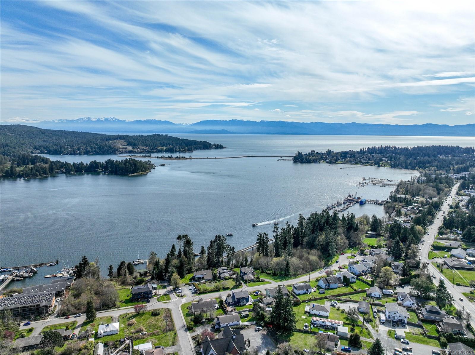 1924 Maple Ave S # 107