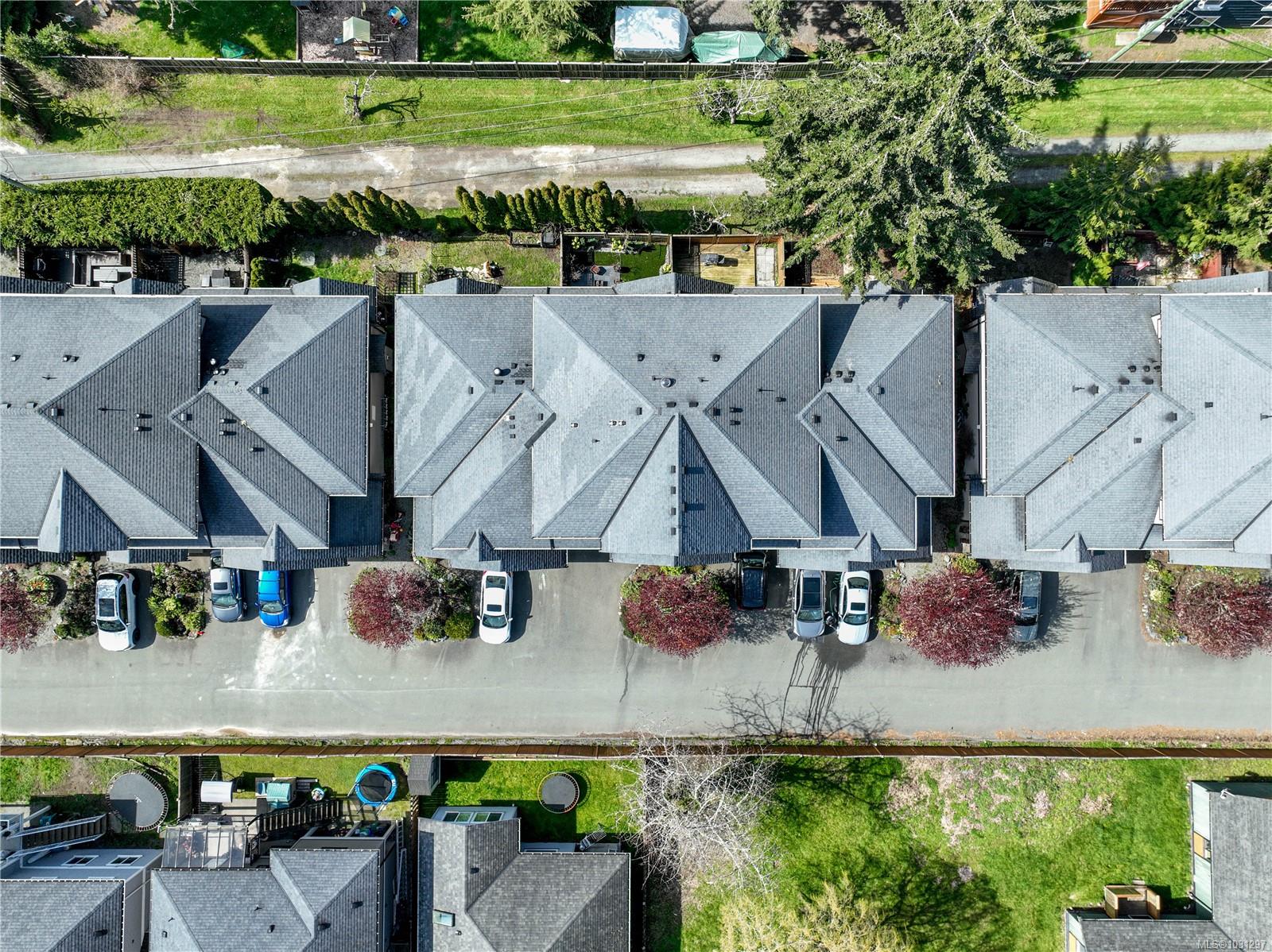 1924 Maple Ave S # 107