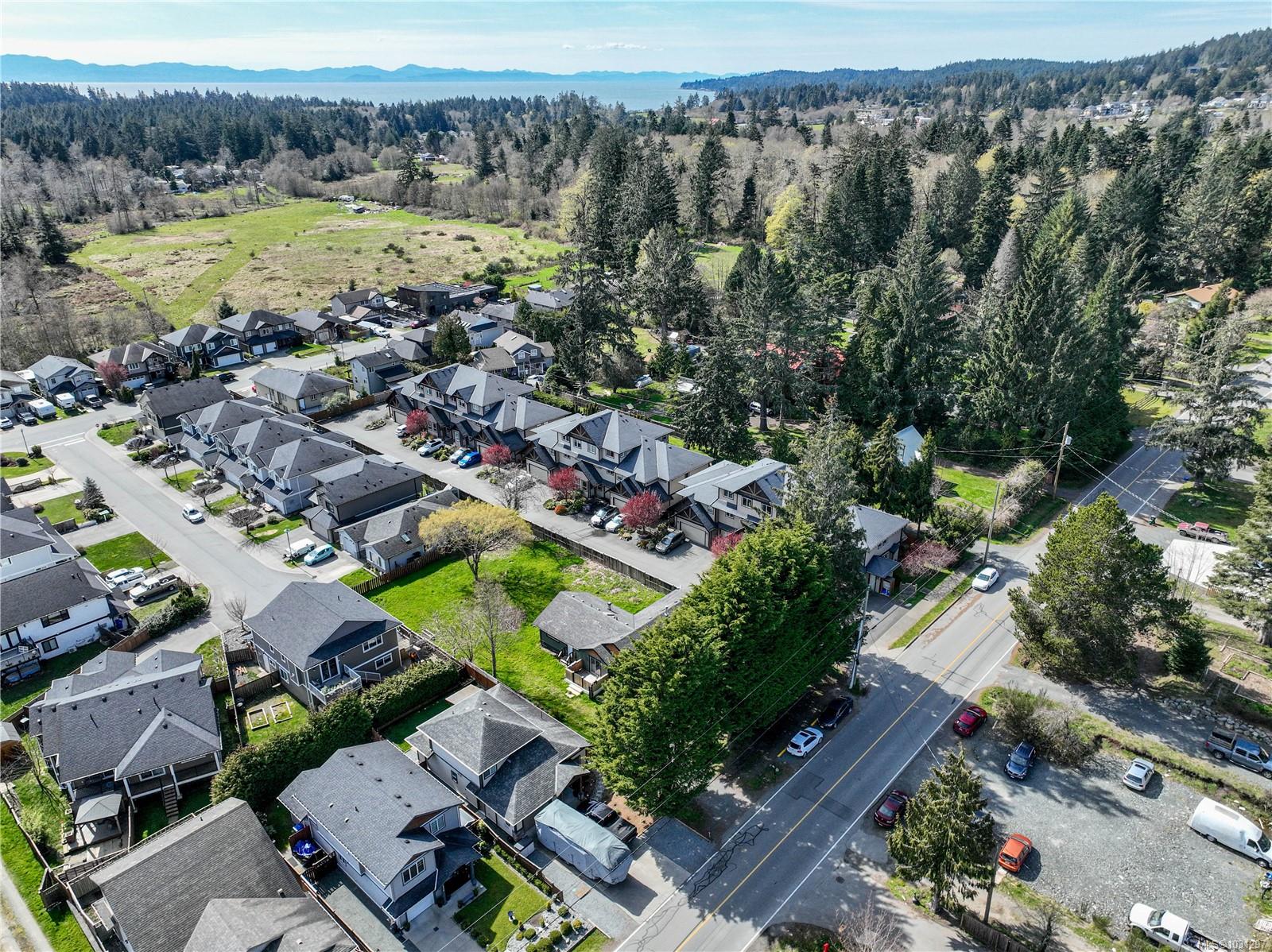 1924 Maple Ave S # 107