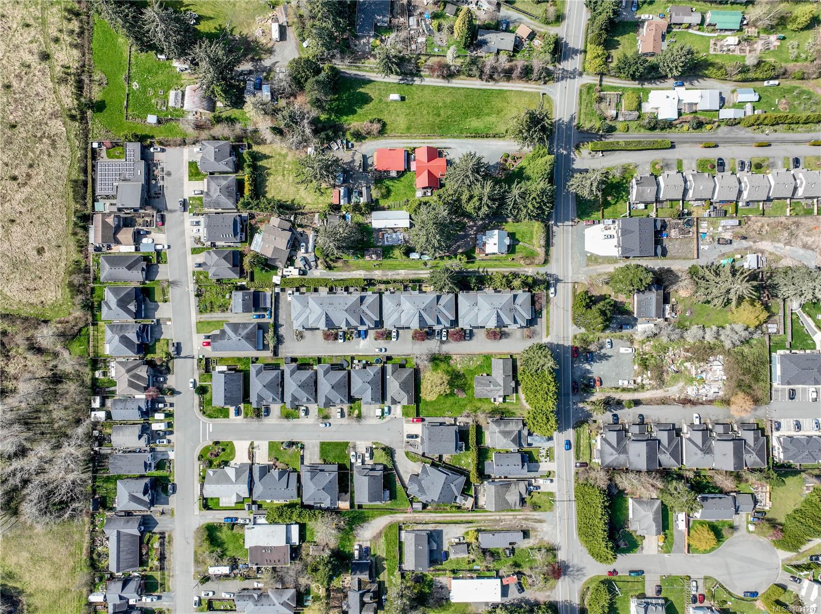 1924 Maple Ave S # 107