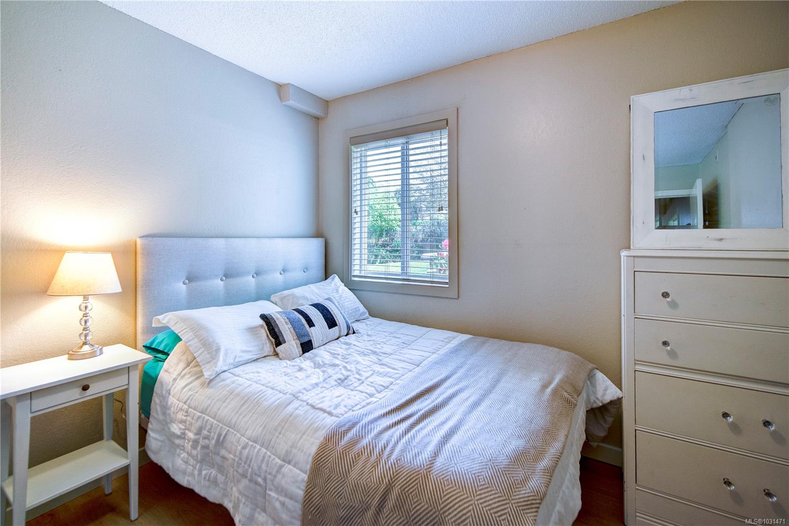 3800 Quadra St # 101