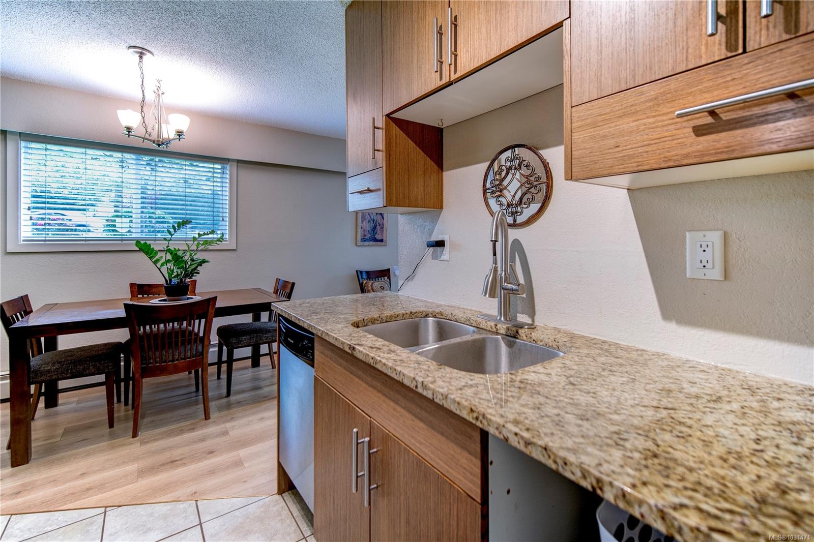 3800 Quadra St # 101