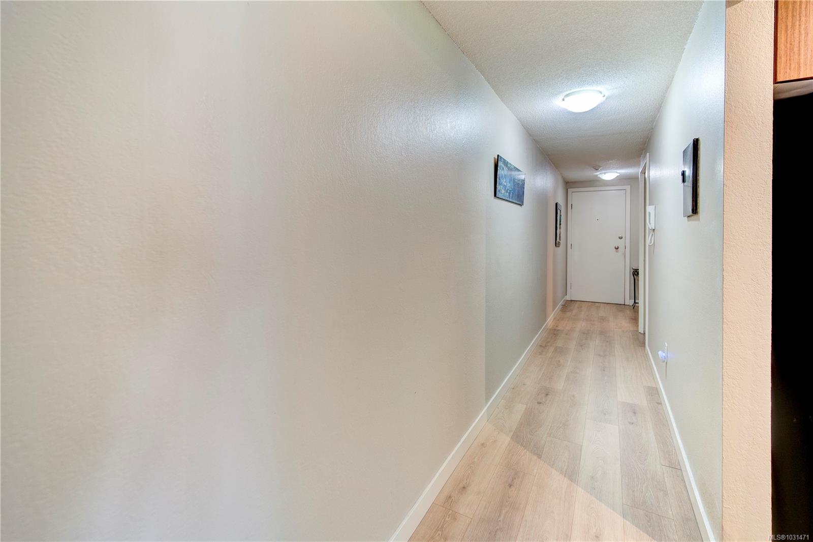 3800 Quadra St # 101