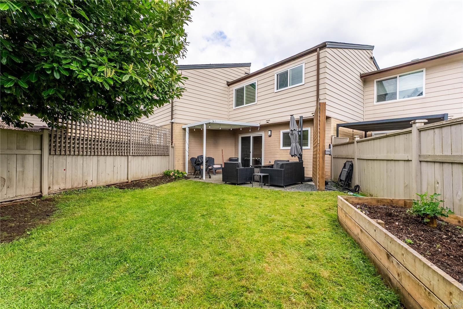 2860 Sooke Lake Rd # 102