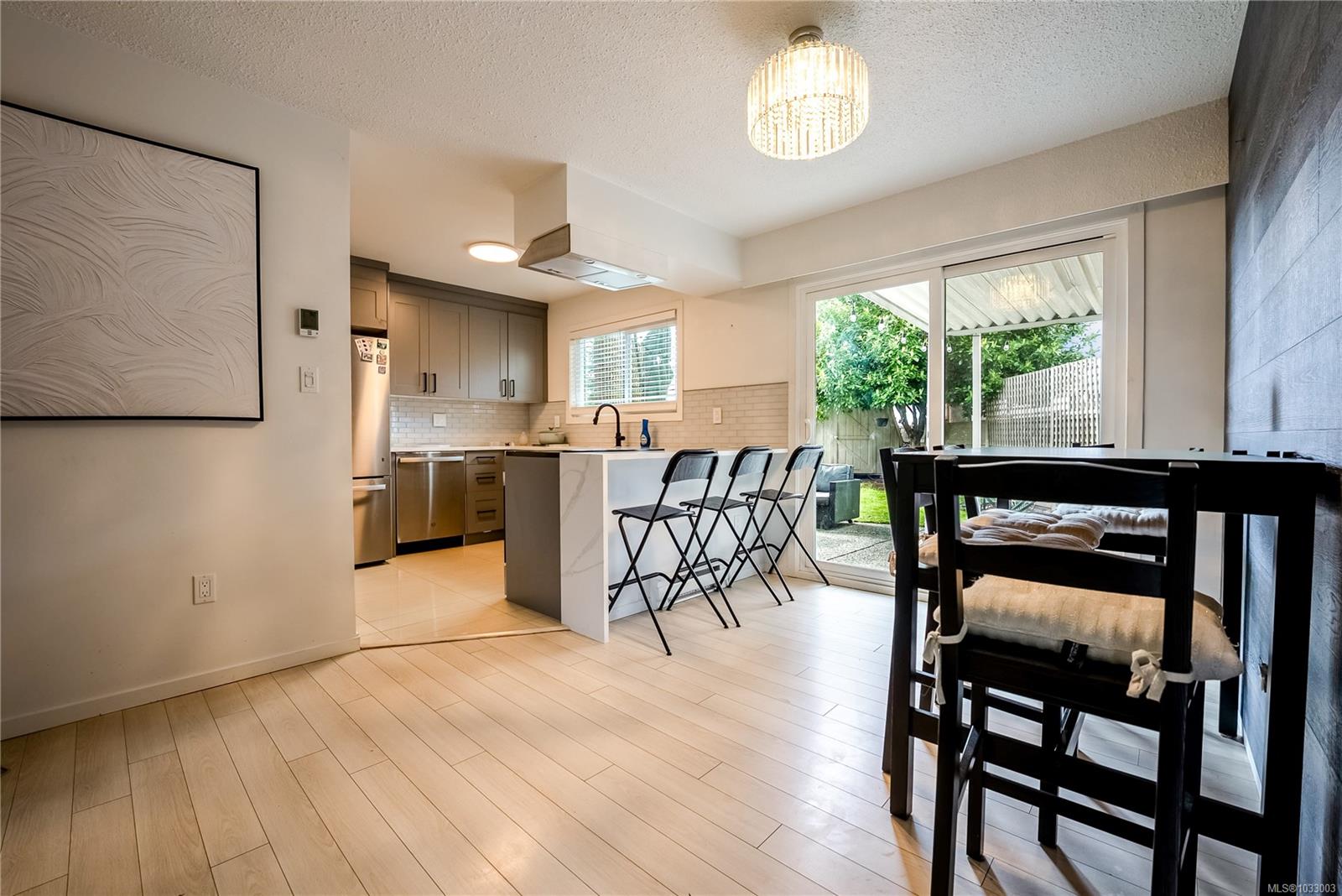 2860 Sooke Lake Rd # 102