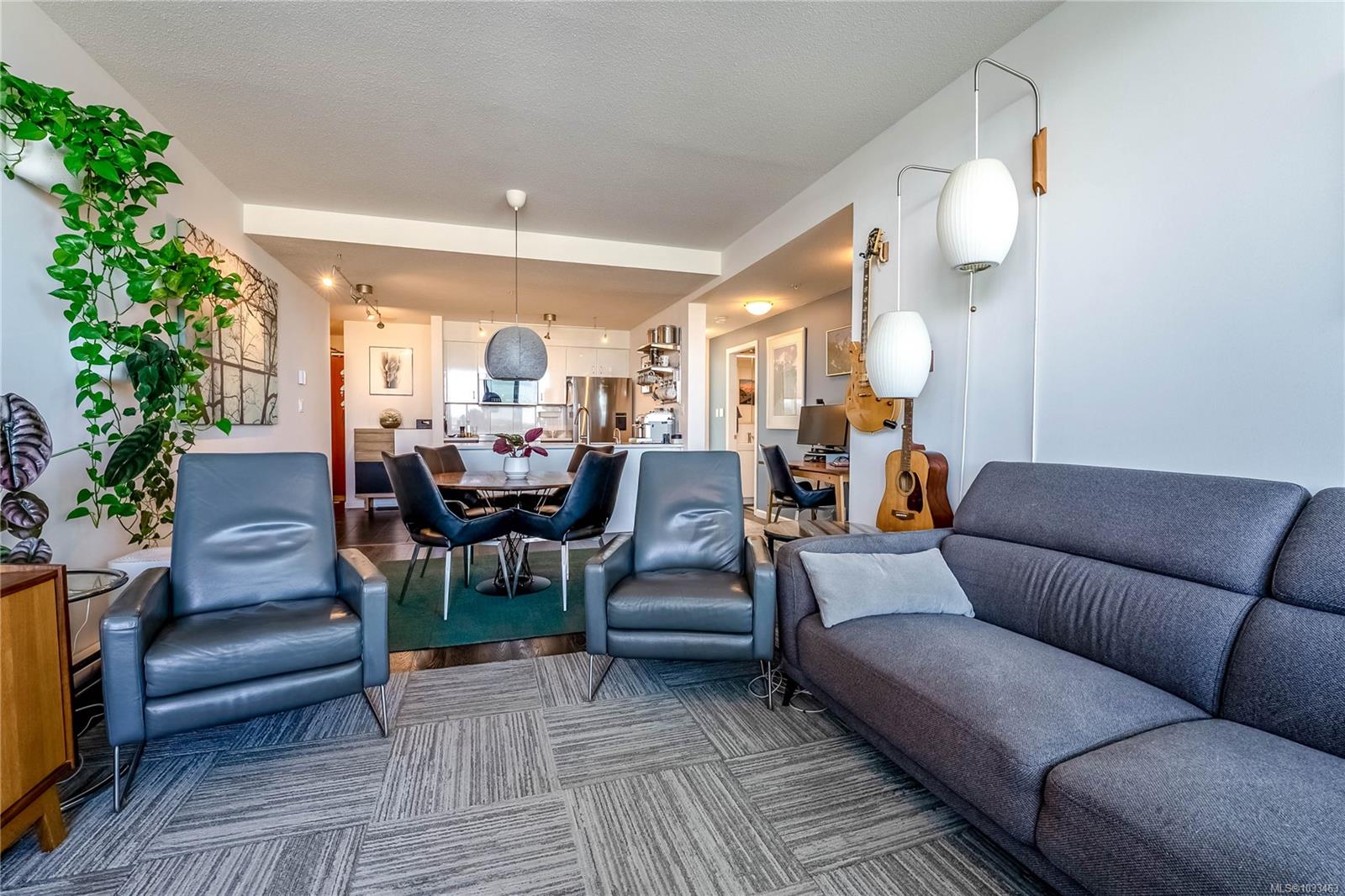 160 Wilson St # 1116