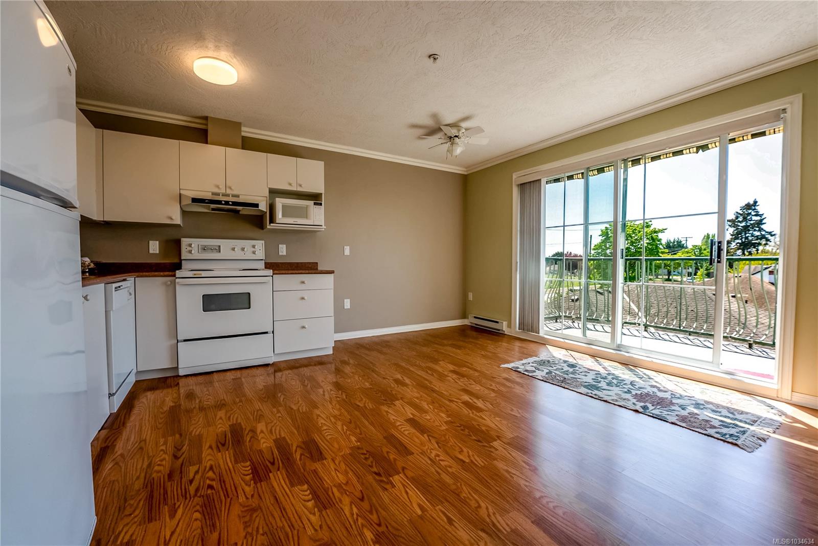 3133 Tillicum Rd # 413