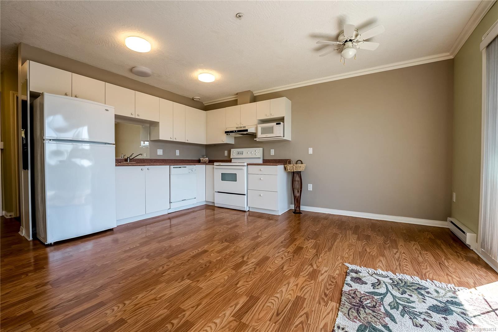 3133 Tillicum Rd # 413