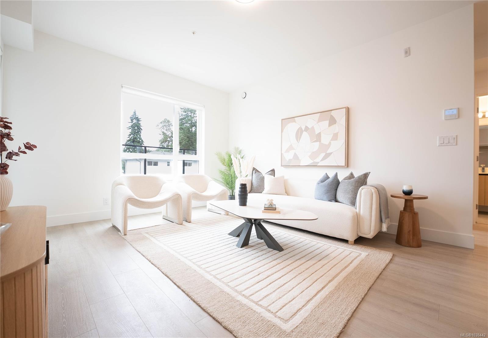 202-258 Helmcken Rd Unit: #202