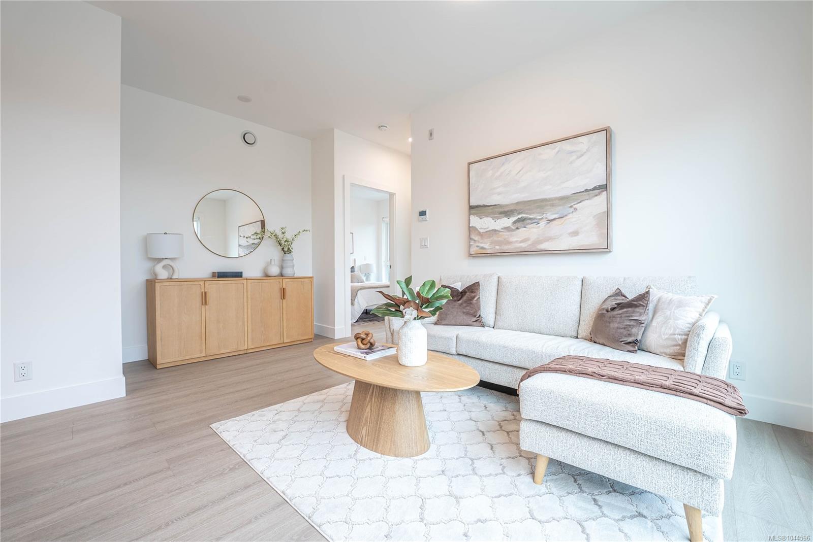 258 Helmcken Rd #212