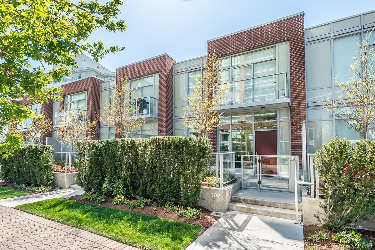 70 Saghalie Rd #211