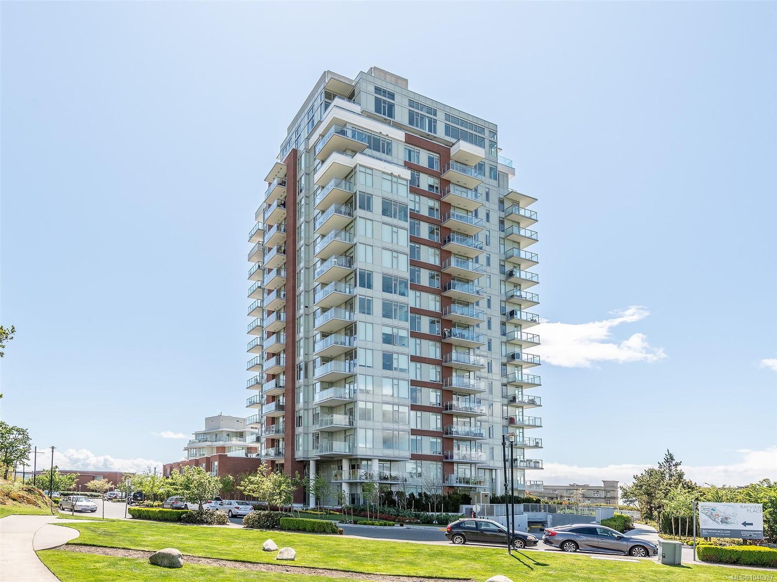 70 Saghalie Rd #211