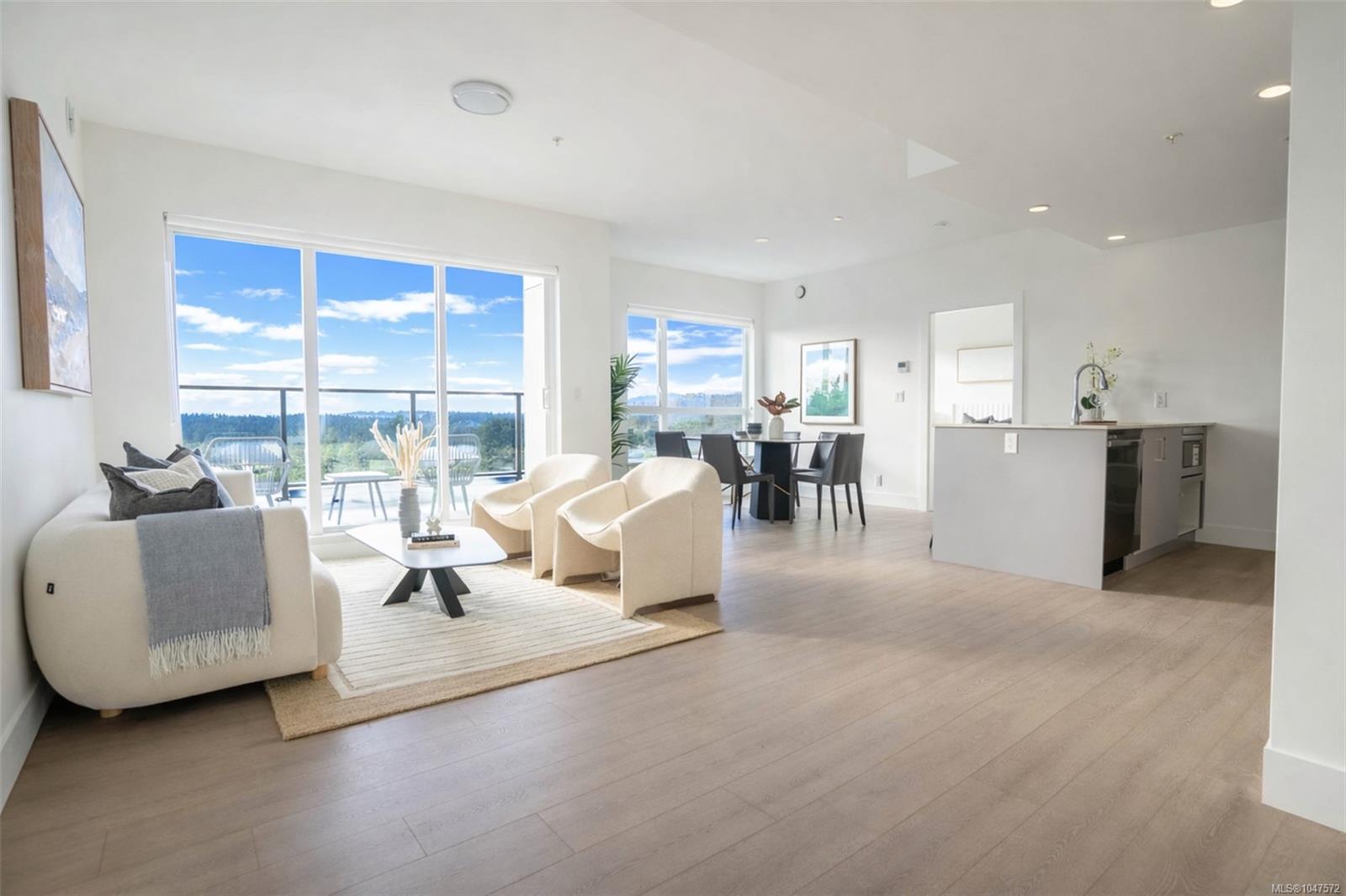 258 Helmcken Rd #203